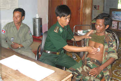 Ấm tinh người vùng biên