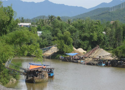 Cần xử lý kiên quyết và đồng bộ