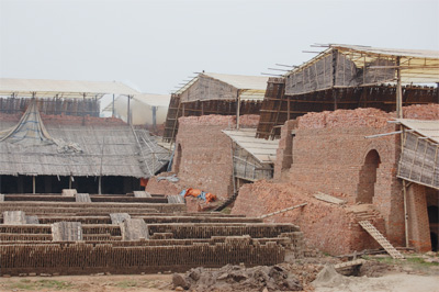 Tai nạn, ô nhiễm luôn... thường trực