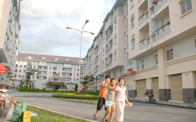 Quy định mới về nhập hộ khẩu: Ràng buộc điều kiện nhà ở, thời gian tạm trú