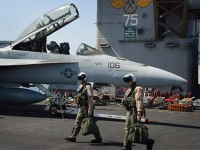 Không quân Nga, Mỹ tiến hành tập trận chung