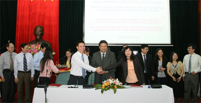 Doanh nghiệp tranh chấp, học sinh chịu thiệt