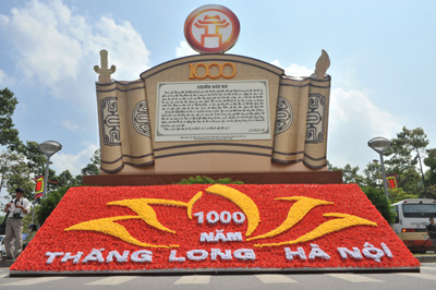 Hào khí linh thiêng tụ hồn sông núi