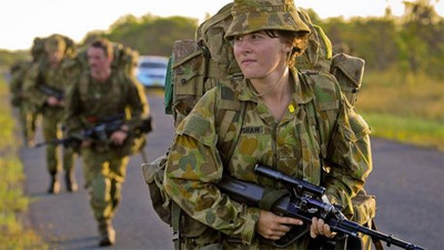 Nữ quân nhân Ô-xtrây-li-a được phép trực tiếp tham chiến