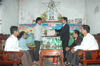 Chính quyền và giáo xứ đồng thuận trong công tác tuyển quân