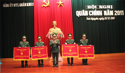 Coi trọng huấn luyện đồng bộ và chuyên sâu