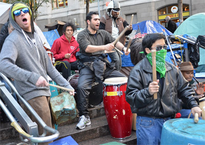 Kinh tế ảm đạm và nhiều bất ngờ chính trị