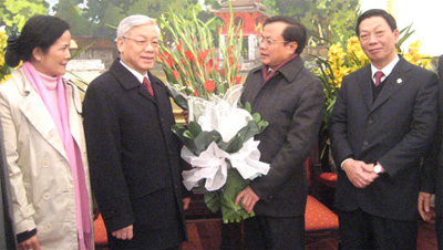 Tổng Bí thư Nguyễn Phú Trọng chúc Tết thành phố Hà Nội