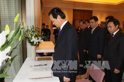 Việt Nam sẽ làm hết khả năng để chia sẻ khó khăn với Nhật Bản