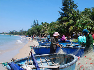 Miễn tiền sử dụng đất ở cho hộ dân làng chài