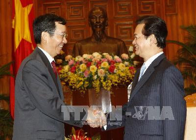 Việt Nam đặc biệt coi trọng hợp tác đối tác chiến lược lâu dài với Trung Quốc; mong muốn thúc đẩy quan hệ với Mi-an-ma