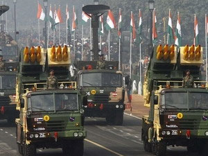 Ấn Độ thử thành công tên lửa đất đối đất Prahar