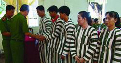 Đặc xá nhân dịp Quốc khánh 2-9-2011