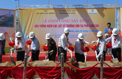 Xây Đền tưởng niệm liệt sỹ Trường Sơn tại phà Long Đại