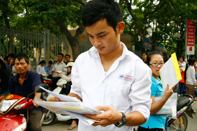 Đề Sinh “dễ thở”,  đề Văn mở