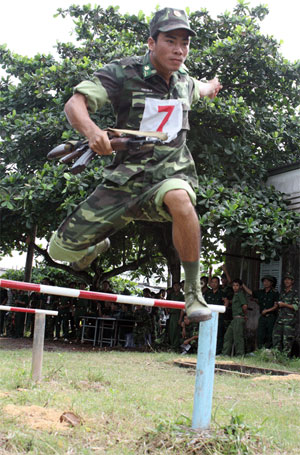 Hàng nghìn cán bộ, HLV, VĐV dự Hội thao TDTT năm 2011