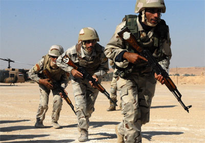 Lo ngại của giới ngoại giao và quân sự Mỹ về ngân sách quân sự