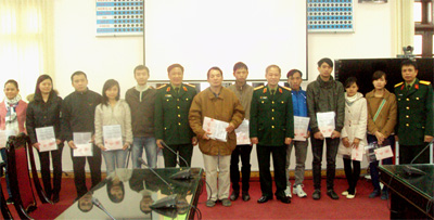 Tuyển dụng công nhân viên quốc phòng đối với con thương binh