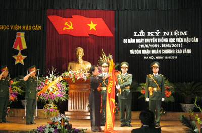 Đón nhận Huân chương Sao vàng của Đảng, Nhà nước trao tặng