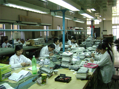 Nghịch lý dùng người!