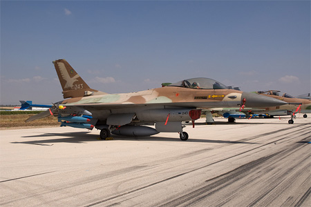 Israel nâng cấp chiến đấu cơ Fighting Falcon
