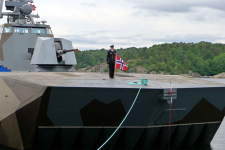 Hải quân Na Uy tiếp nhận tàu cao tốc mang tên lửa lớp Skjold