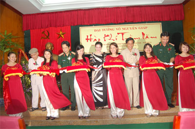 Đại tướng Võ Nguyên Giáp - Hào khí trăm năm