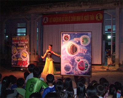 Chung tay đẩy lùi “đại dịch thế kỉ” ở Khánh Hòa