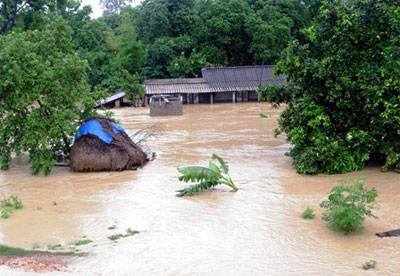 Miền Trung khẩn trương khắc phục hậu quả mưa lũ
