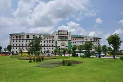 Bài 1: Không tiếc tiền “chiêu hiền đãi sĩ”