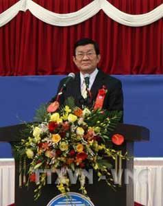 Mít tinh kỷ niệm 35 năm ngày giải phóng thành phố Đà Nẵng