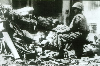 Chiến lũy Thủ đô- khí phách anh hùng