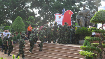 Lễ xuất quân “Học kỳ trong quân đội”