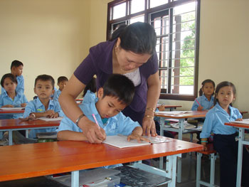 Chuyện “Akay” vùng biên đi nhà trẻ