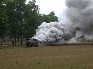 Việt Nam đã chế tạo được thiết bị thả khói cỡ lớn