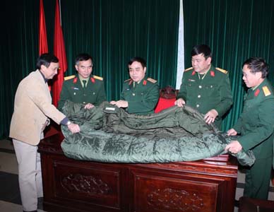 Khẩn trương nghiên cứu, thử nghiệm một số loại quân trang chống rét cho BĐBP