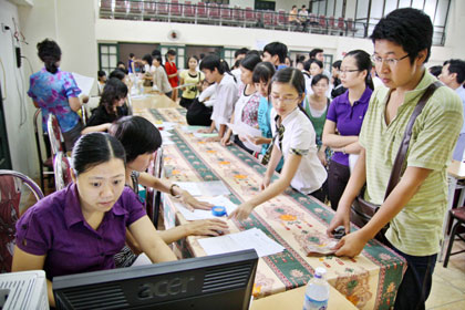 Tuyển sinh đại học năm 2012: “Ba chung” sẽ có điều chỉnh