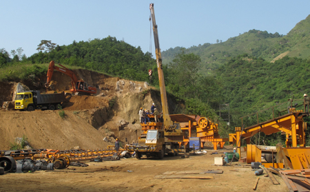 Khí thế Sông Hồng hôm nay