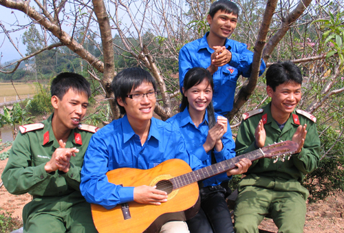 Mẫu Sơn khởi sắc cùng mùa xuân