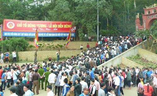 Triệu tấm lòng tri ân Quốc Tổ