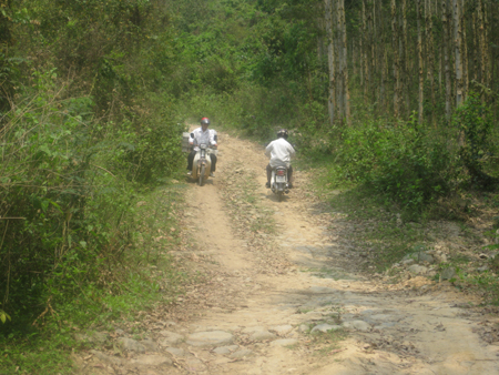 Hai huyện quản lý vẫn bị 