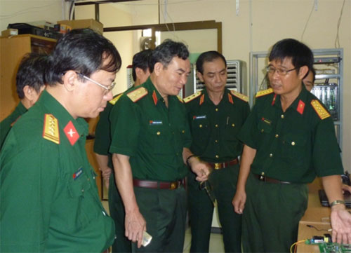 Trung tướng Trương Quang Khánh thăm và làm việc tại công ty TECAPRO