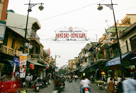 Hà Nội sẽ di chuyển 1.800 hộ dân khỏi khu phố cổ