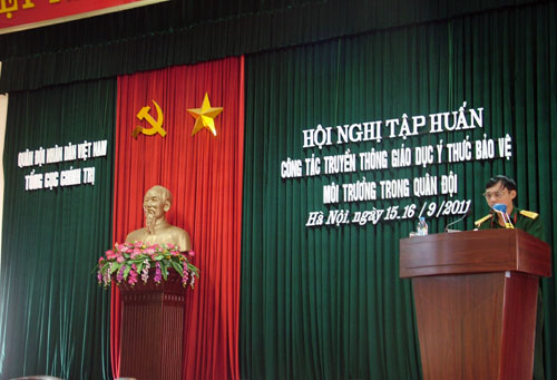 Bồi dưỡng kinh nghiệm truyền thông giáo dục ý thức bảo vệ môi trường