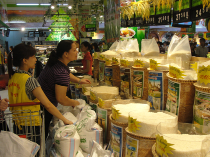 Bài 1: Lệch lạc trong văn hóa tiêu dùng