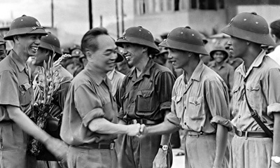 Những khoảnh khắc bình dị của Đại tướng Võ Nguyên Giáp