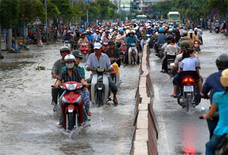 Chống ngập để phát triển bền vững ở TP Hồ Chí Minh, cần giải pháp đồng bộ và nguồn vốn