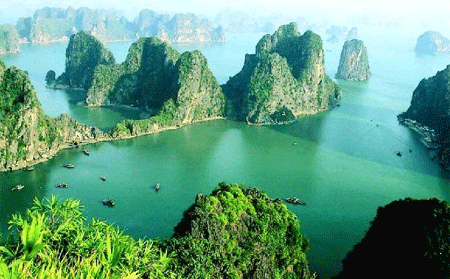 Vịnh Hạ Long lọt vào danh sách 7 Kỳ quan thiên nhiên mới của thế giới