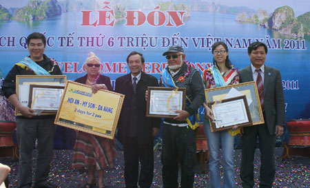 Du lịch Việt Nam đón vị khách quốc tế thứ 6 triệu