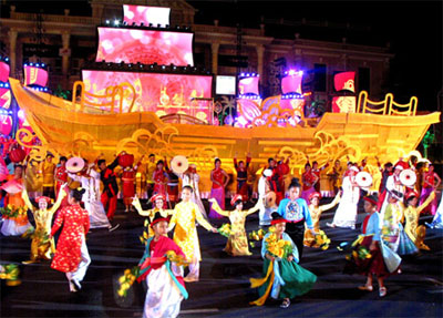Khai mạc Festival Biển 2011: Hoành tráng, đậm sắc màu biển